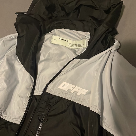 Off white windbreaker - Picture 2 of 4